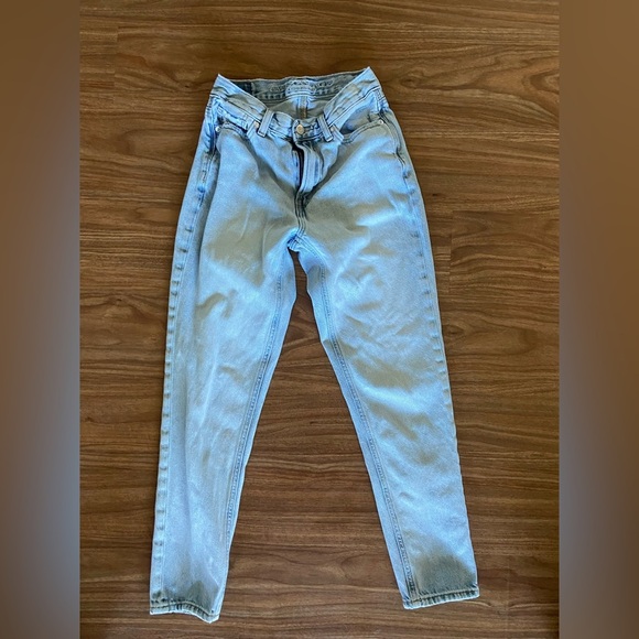Denim - American eagle mom jean